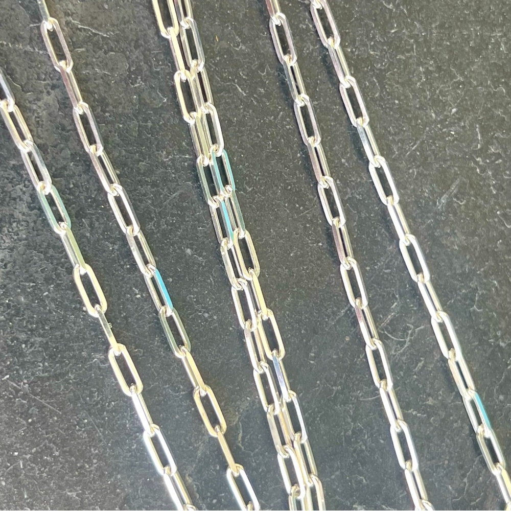 Elegant Silver Chain Necklace